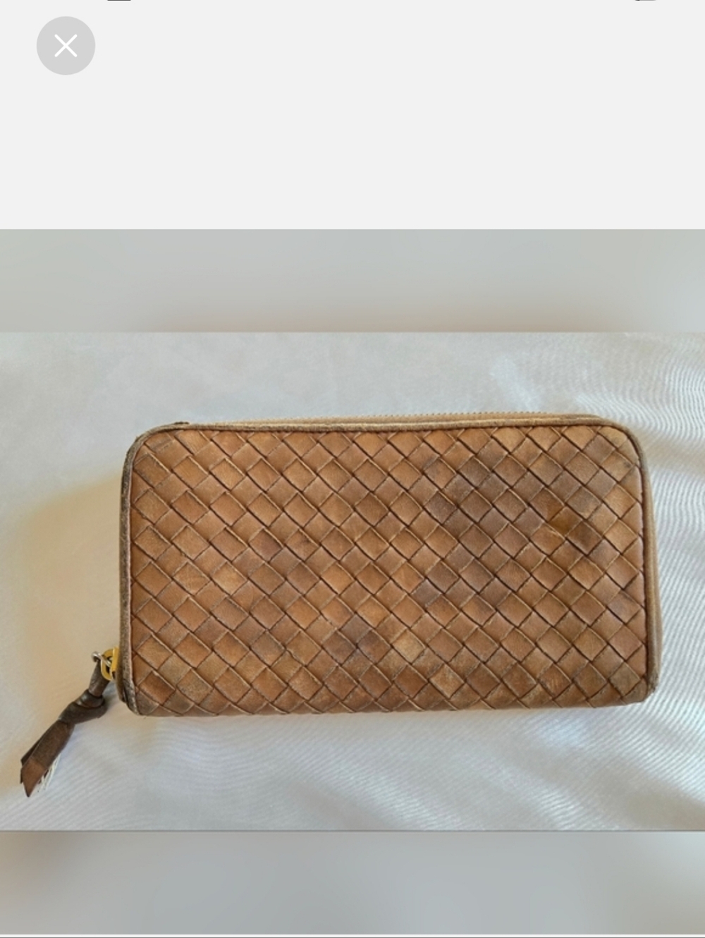 Bottega Veneta Brown Woven Calf-skin Leather Wallet In Pre Loved Condition GUC